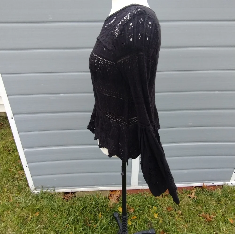 FREE PEOPLE Black Once Upon a Time Linen Blend Knit Bell Sleeve Top XS